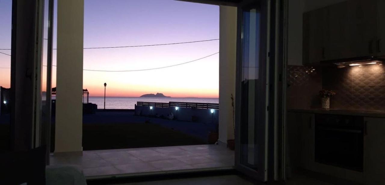 Coral Sea Apartment Kokkinos Pirgos Exterior photo